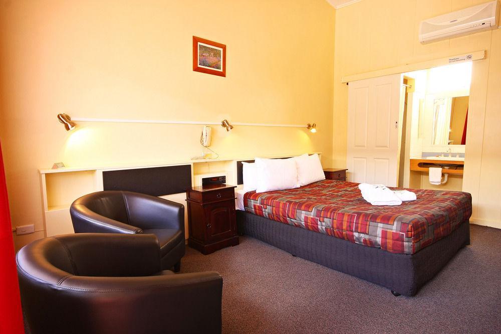 Downs Motel Toowoomba Esterno foto