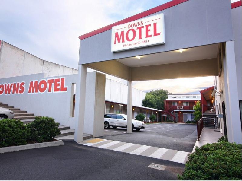 Downs Motel Toowoomba Esterno foto