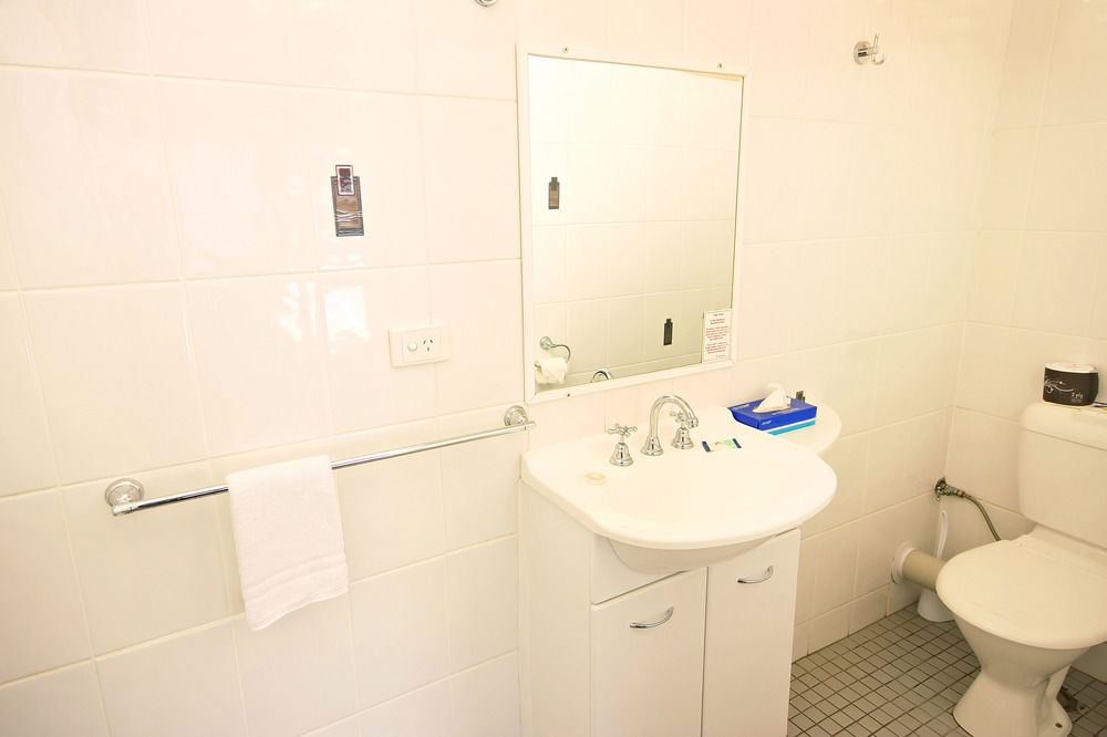 Downs Motel Toowoomba Esterno foto