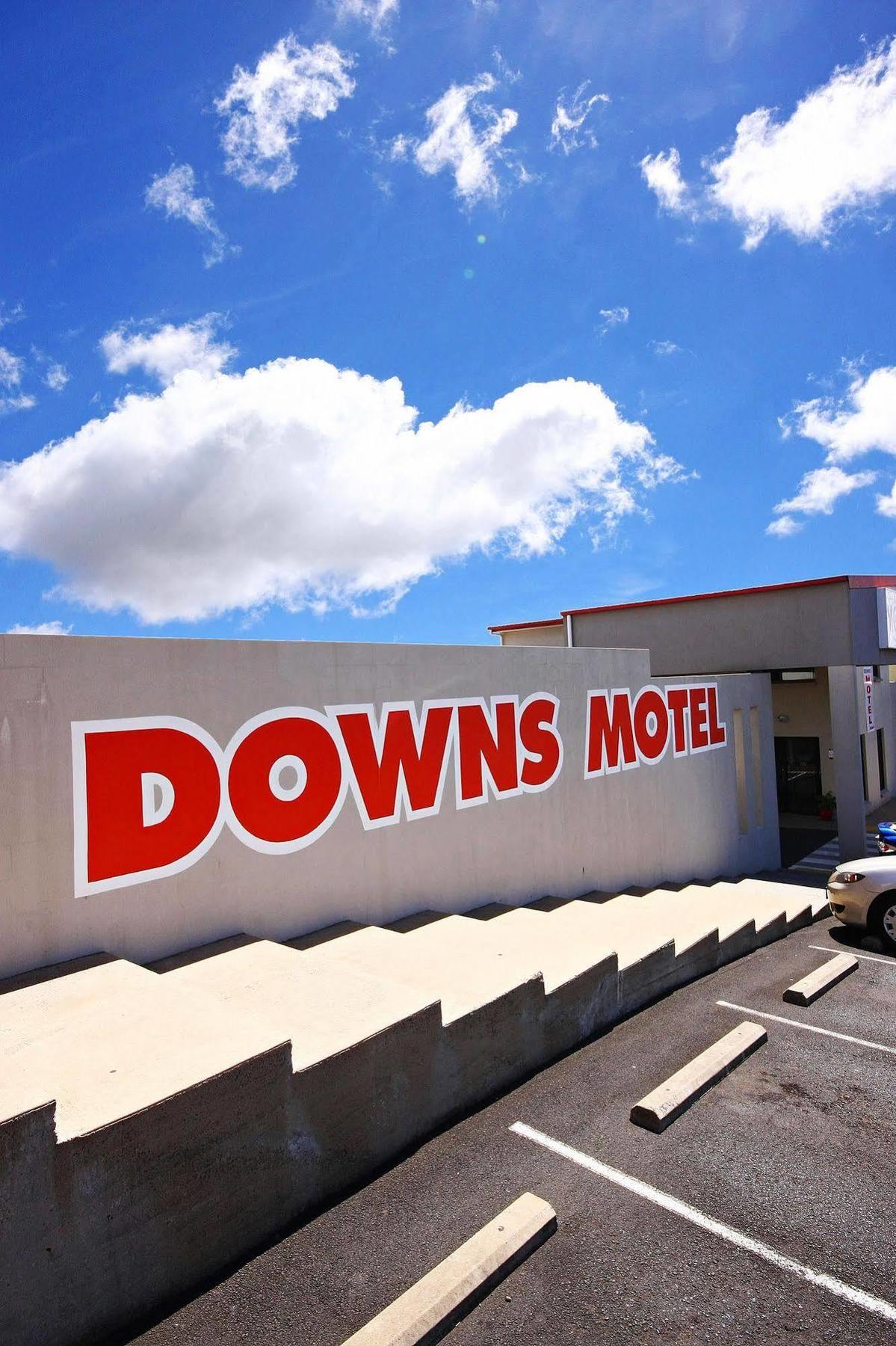Downs Motel Toowoomba Esterno foto