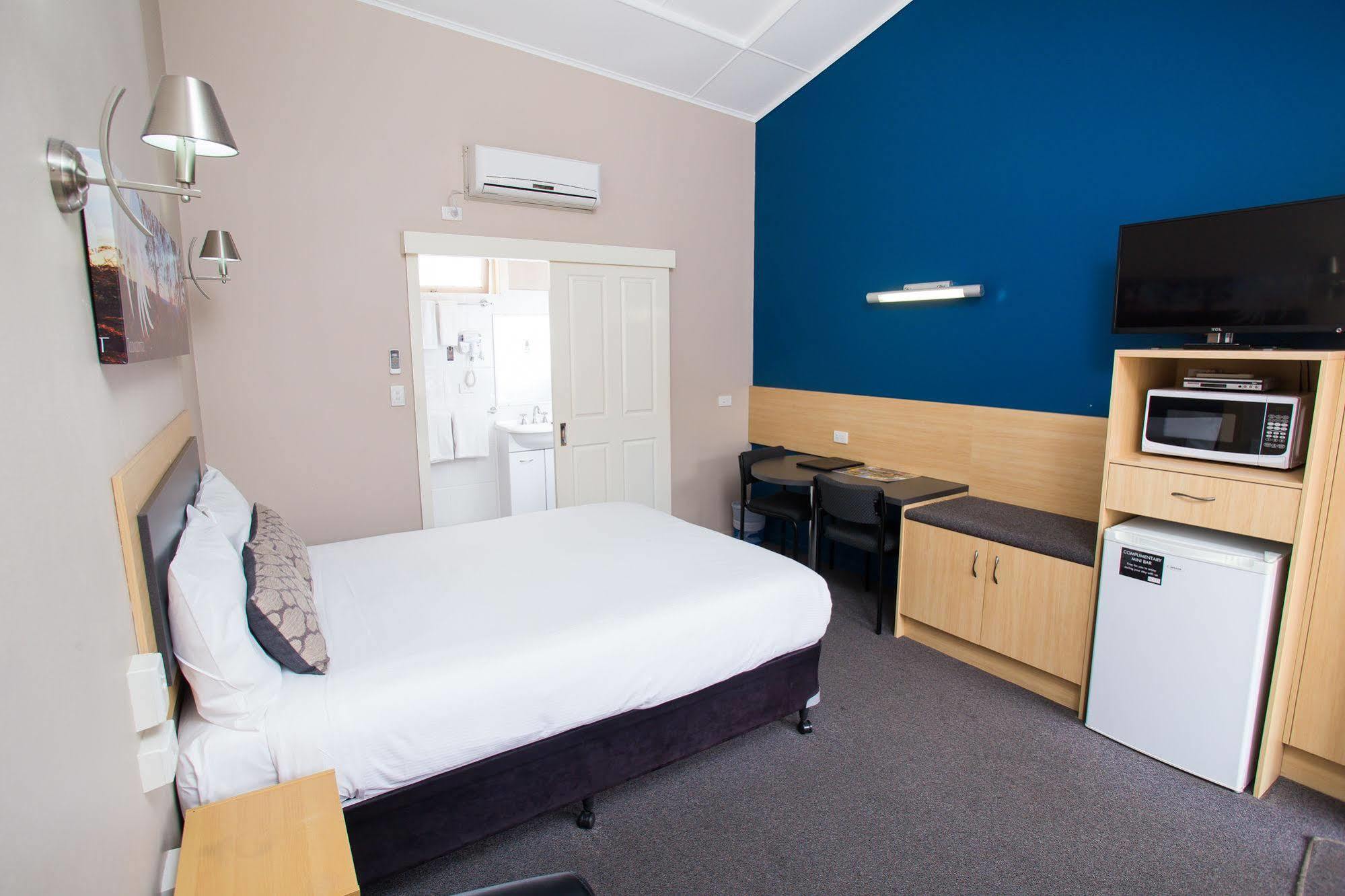 Downs Motel Toowoomba Esterno foto